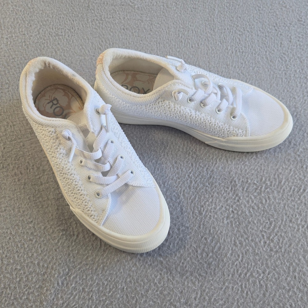 Roxy Rae Knit Sneakers Womens 7 White Low Top Slip On Shoes ARJS600541